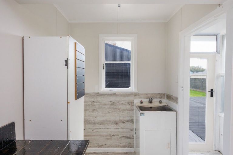 Photo of property in 11 Kettle Avenue, Awapuni, Palmerston North, 4412