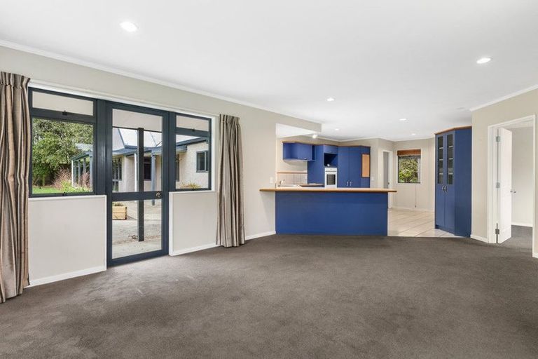 Photo of property in 205 Valley Views, Fitzherbert, Palmerston North, 4472