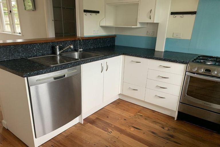 Photo of property in 42 Bretton Terrace, Hillcrest, Hamilton, 3216