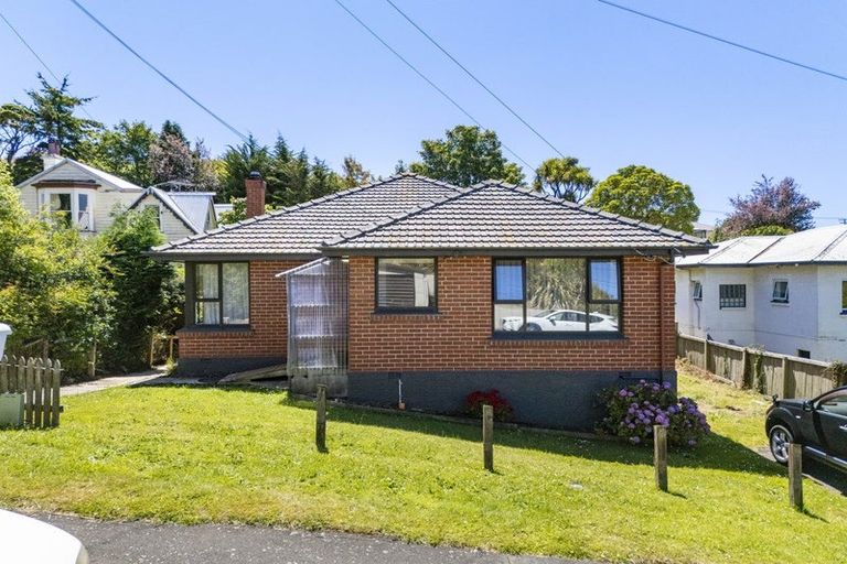 Photo of property in 22 Durham Street, Mornington, Dunedin, 9011