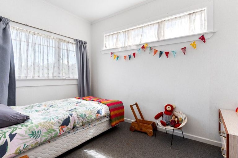 Photo of property in 11 Walsh Street, Mangapapa, Gisborne, 4010