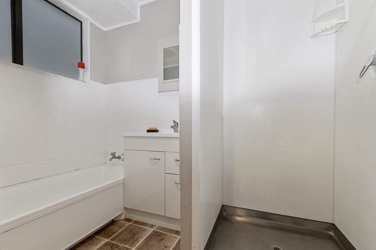 Photo of property in 5a Diamond Street, Pukehangi, Rotorua, 3015