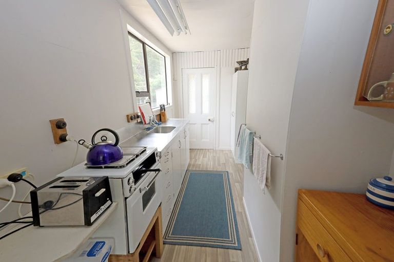 Photo of property in 1 Peace Street, Taieri Beach, Taieri Mouth, 9091