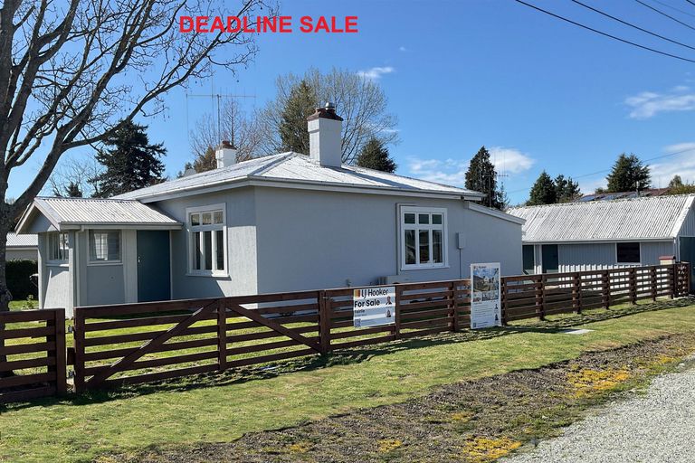 Photo of property in 1 Argyll Street, Fairlie, 7925