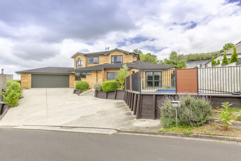 Photo of property in 23 Millennium Heights, Flagstaff, Hamilton, 3210