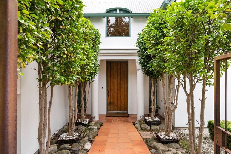 Photo of property in 19 Derby Street, St Albans, Christchurch, 8014