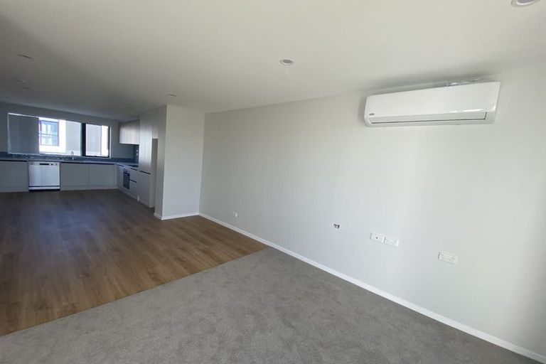 Photo of property in 29 Hinonga Loop, Silverdale, 0932