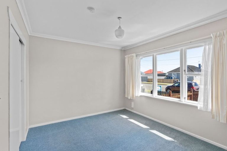 Photo of property in 58 Winchester Street, Levin, 5510