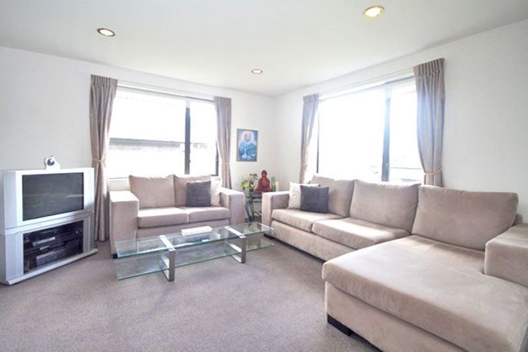 Photo of property in 10 Te Ironui Place, Huntington, Hamilton, 3210