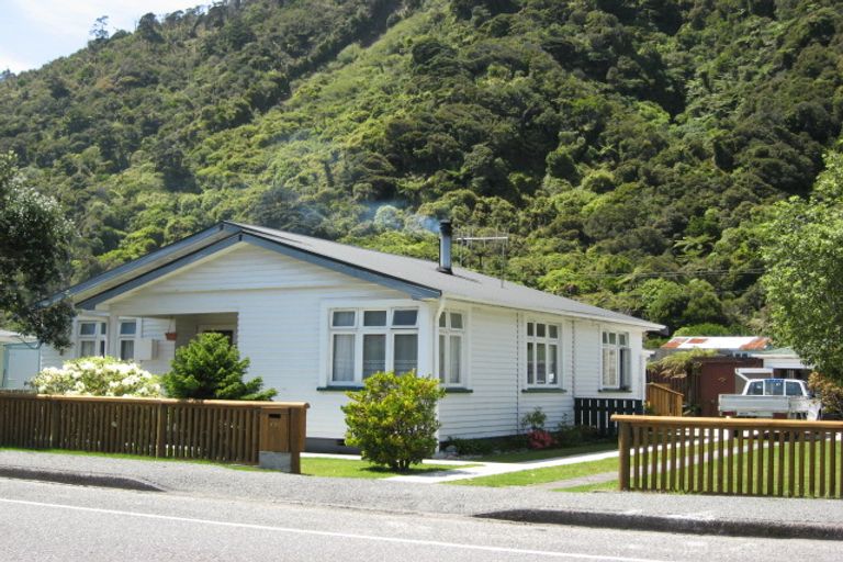 Photo of property in 70 Torea Street, Granity, 7823