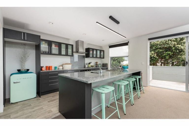 Photo of property in 1340 Papamoa Beach Road, Papamoa Beach, Papamoa, 3118