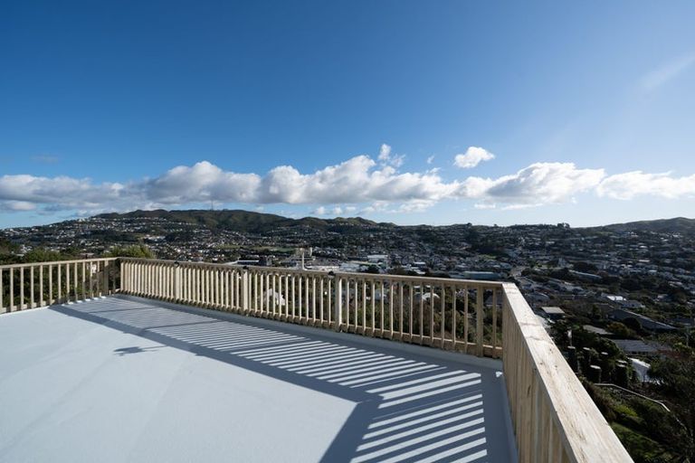 Photo of property in 43 Chapman Street, Johnsonville, Wellington, 6037