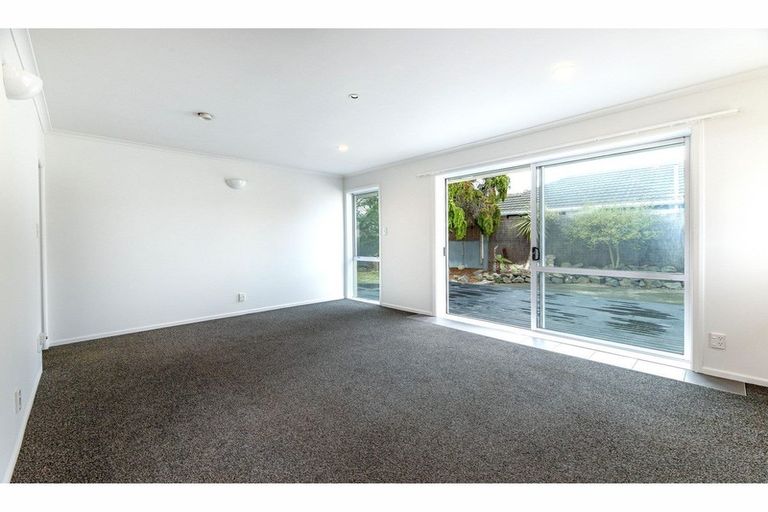 Photo of property in 189 Burwood Road, Burwood, Christchurch, 8083