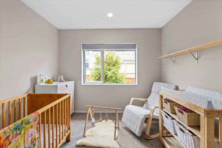 Photo of property in 60 Godfrey Drive, Orewa, 0931