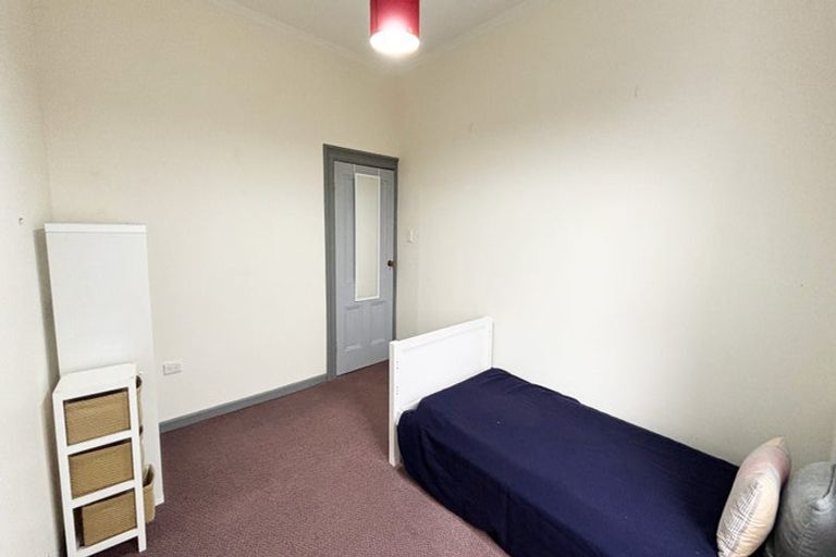 Photo of property in 92 Austin Street, Mount Victoria, Wellington, 6011