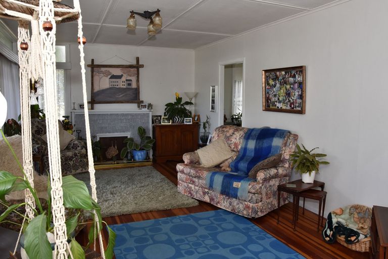 Photo of property in 42 Apatu Street, Wairoa, 4108