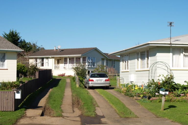 Photo of property in 76 Ferguson Street, Mangere East, Auckland, 2024