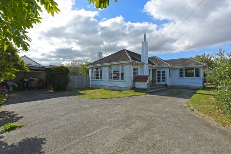 Photo of property in 5 Camp Street, Silverstream, Upper Hutt, 5019