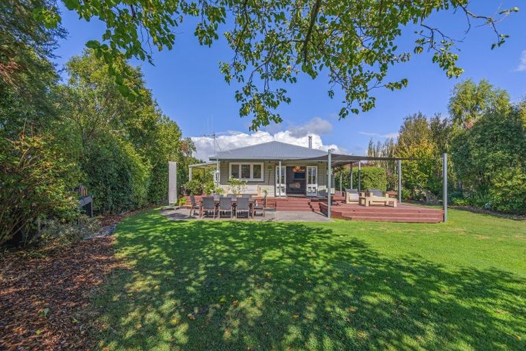 Photo of property in 236 Kelvin Grove Road, Kelvin Grove, Palmerston North, 4470