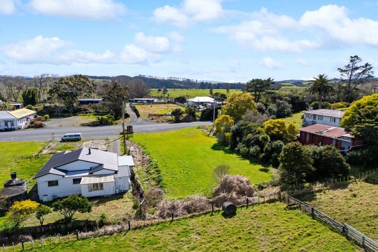 Photo of property in 3087 State Highway 14, Tangiteroria, 0381