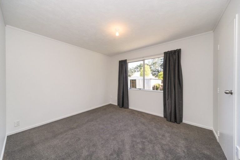 Photo of property in 52a Newton Place, Westbrook, Palmerston North, 4412