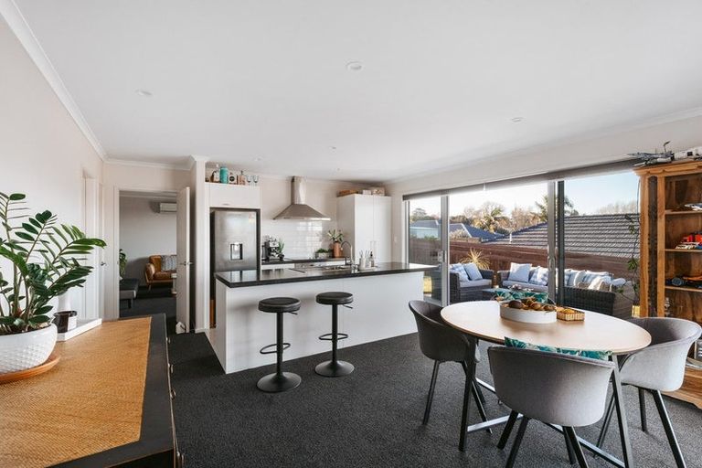 Photo of property in 31 Fairfax Crescent, Pyes Pa, Tauranga, 3112