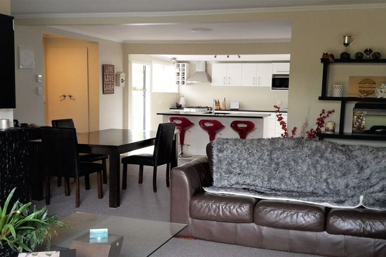 Photo of property in 42 Harrisville Road, Tuakau, 2121