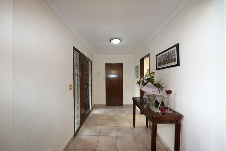 Photo of property in 28 Ranfurly Street, Tamatea, Napier, 4112