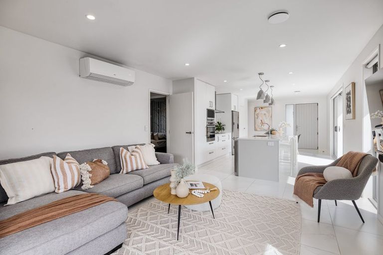 Photo of property in 19 Taioma Close, Papamoa, 3118