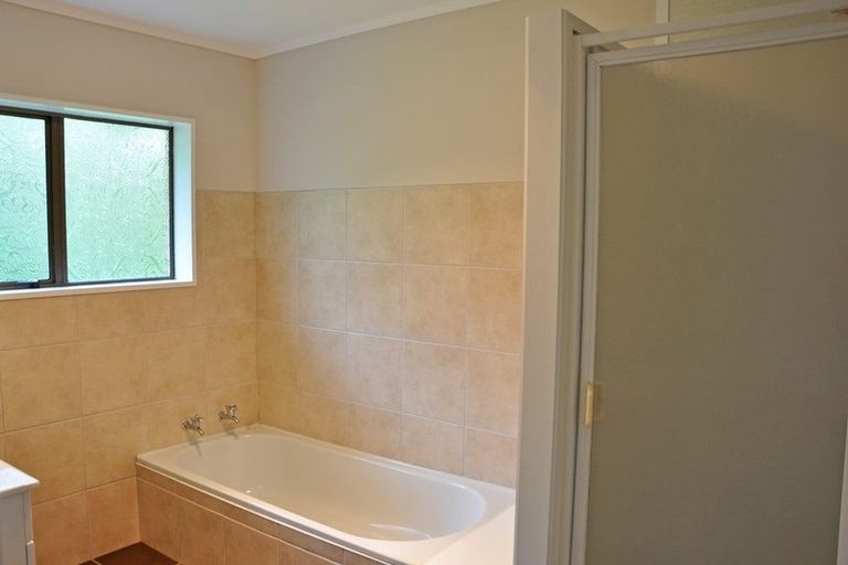 Photo of property in 11 Manuka Street, Orewa, 0931