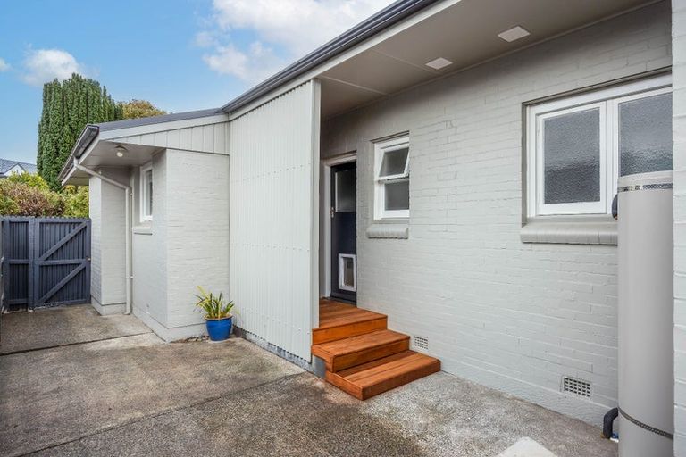 Photo of property in 70 Roydvale Avenue, Burnside, Christchurch, 8053