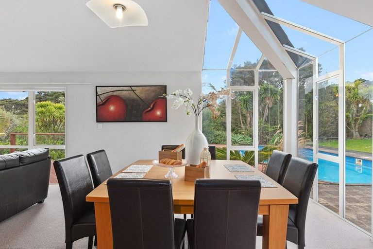 Photo of property in 20 Chester Avenue, Greenhithe, Auckland, 0632