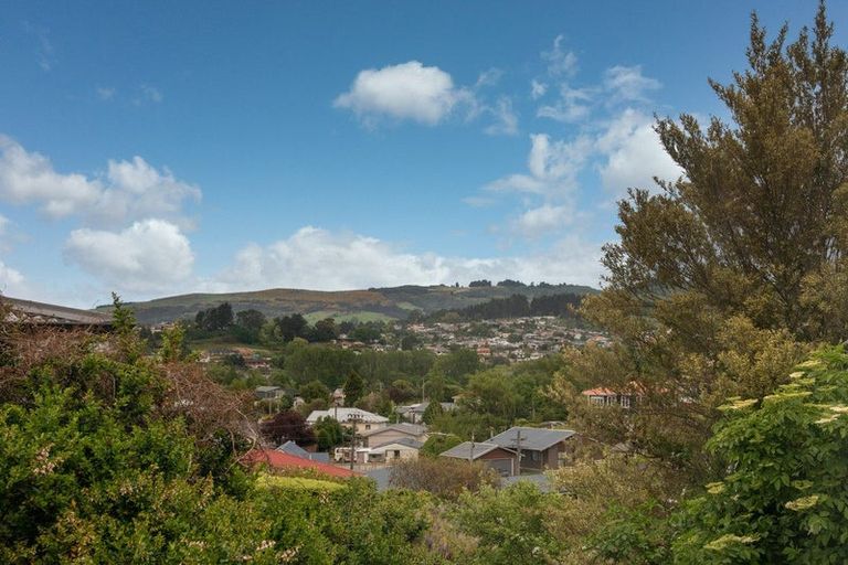 Photo of property in 6 Weir Street, Green Island, Dunedin, 9018