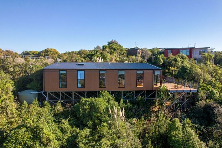 Photo of property in 91 Panorama Drive, Paraparaumu, 5032