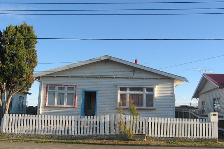 Photo of property in 62 Heretaunga Street, Petone, Lower Hutt, 5012