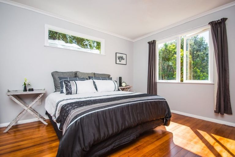 Photo of property in 25 Prospect Terrace, Johnsonville, Wellington, 6037