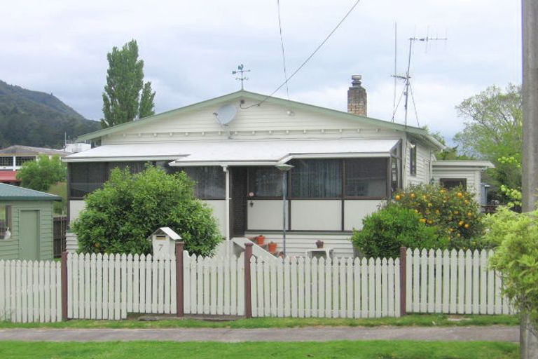 Photo of property in 7 Ward Street, Te Aroha, 3320
