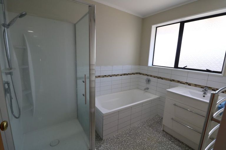 Photo of property in 1/901 High Street, Avalon, Lower Hutt, 5011