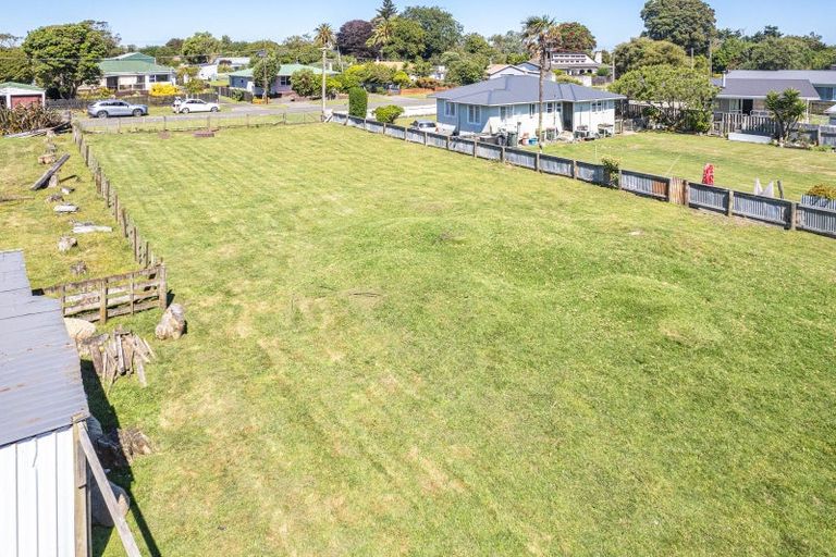 Photo of property in 9 Suther Street, Waverley, 4510