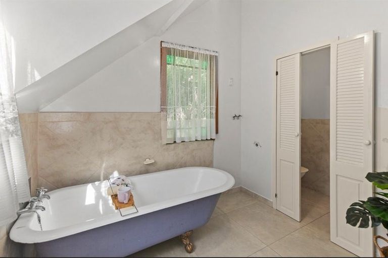 Photo of property in 53 Anzac Parade, Durie Hill, Whanganui, 4500