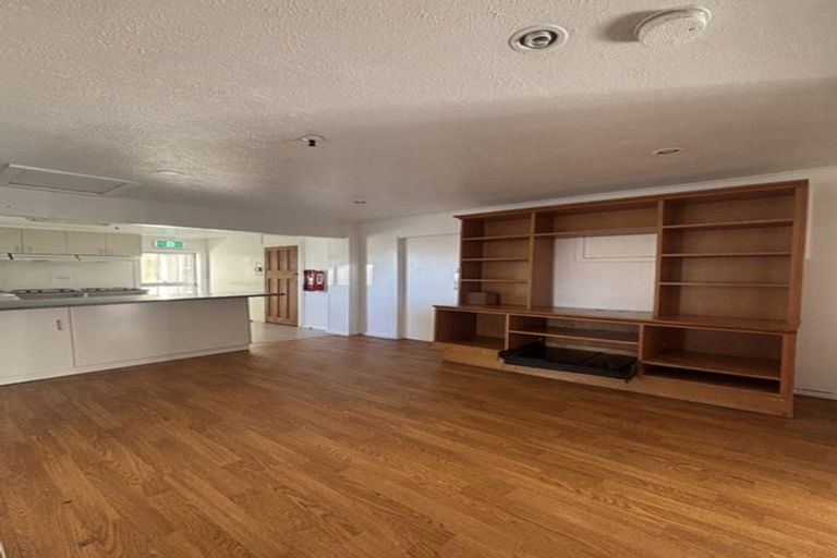 Photo of property in 35 Shirley Road, Shirley, Christchurch, 8013