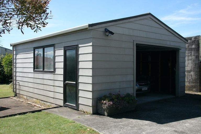 Photo of property in 184 Hakanoa Street, Huntly, 3700