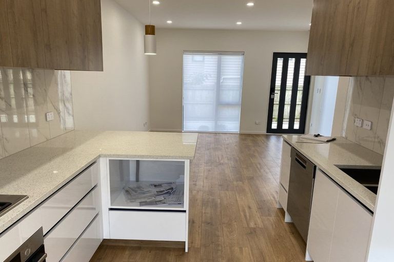 Photo of property in 64b Landscape Road, Papatoetoe, Auckland, 2025