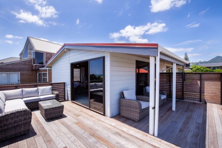 Photo of property in 50 Messenger Terrace, Oakura, 4314