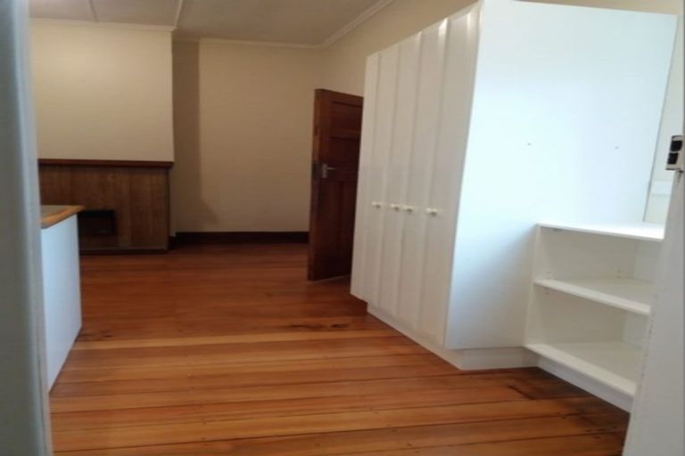 Photo of property in 41 Lyndhurst Street, Takaro, Palmerston North, 4412