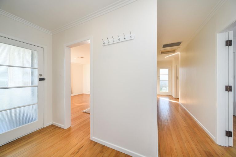 Photo of property in 23 Duff Crescent, Highbury, Palmerston North, 4412