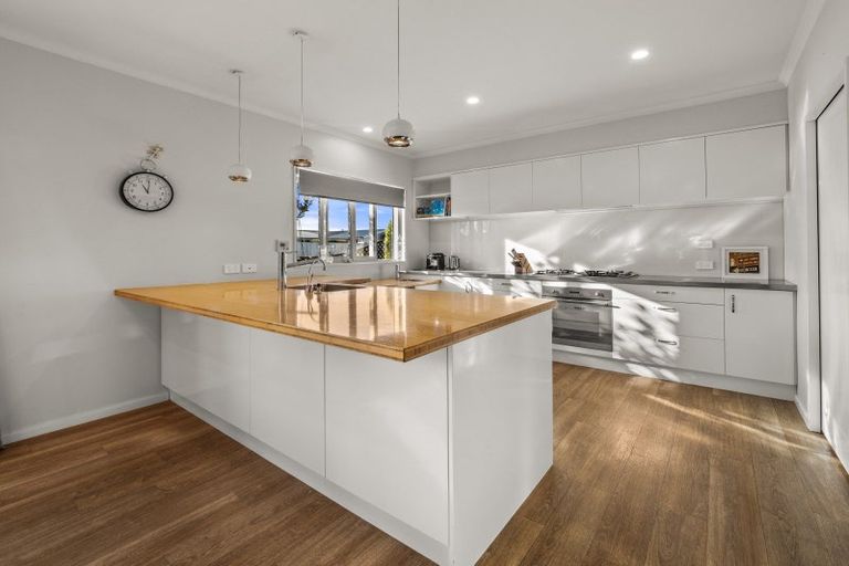 Photo of property in 12 Burnett Street, Ashburton, 7700