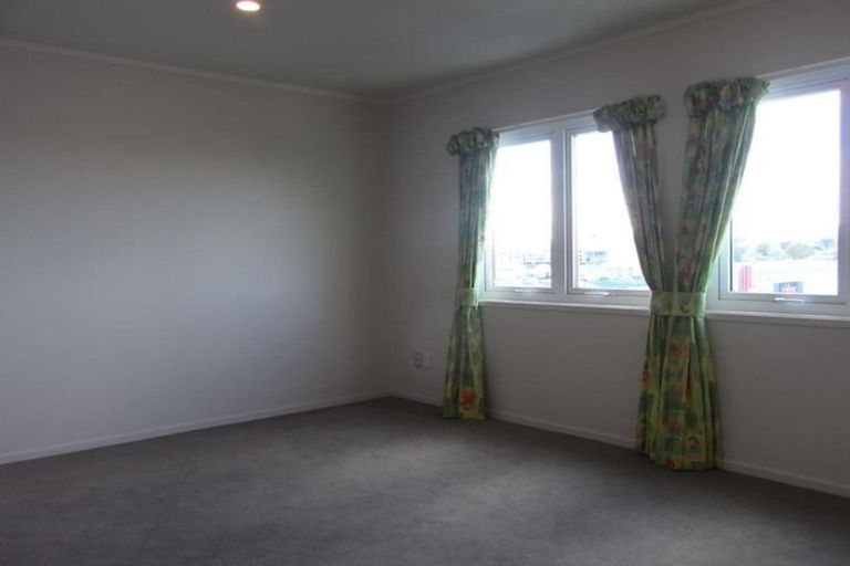 Photo of property in 26/118 Broadway, Newmarket, Auckland, 1023