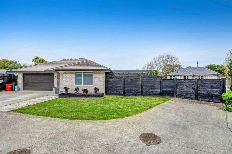 Photo of property in 9 Riverboat Lane, Helensville, 0800