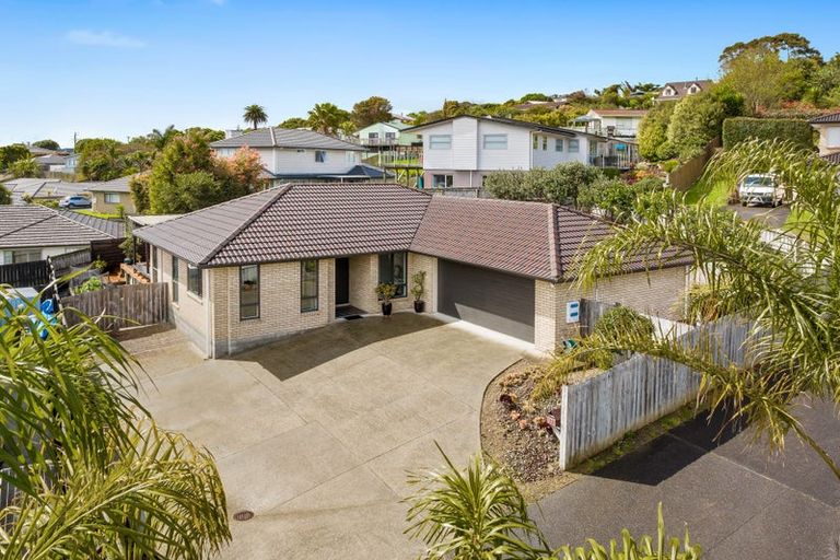 Photo of property in 19 Barwick Place, Stanmore Bay, Whangaparaoa, 0932